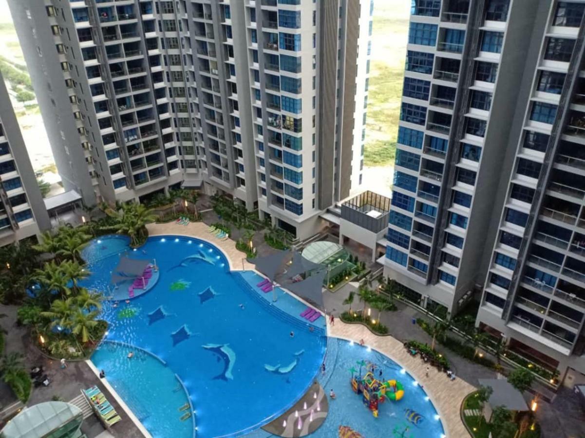 Hungrybedz Atlantis Residences Malacca Exterior photo