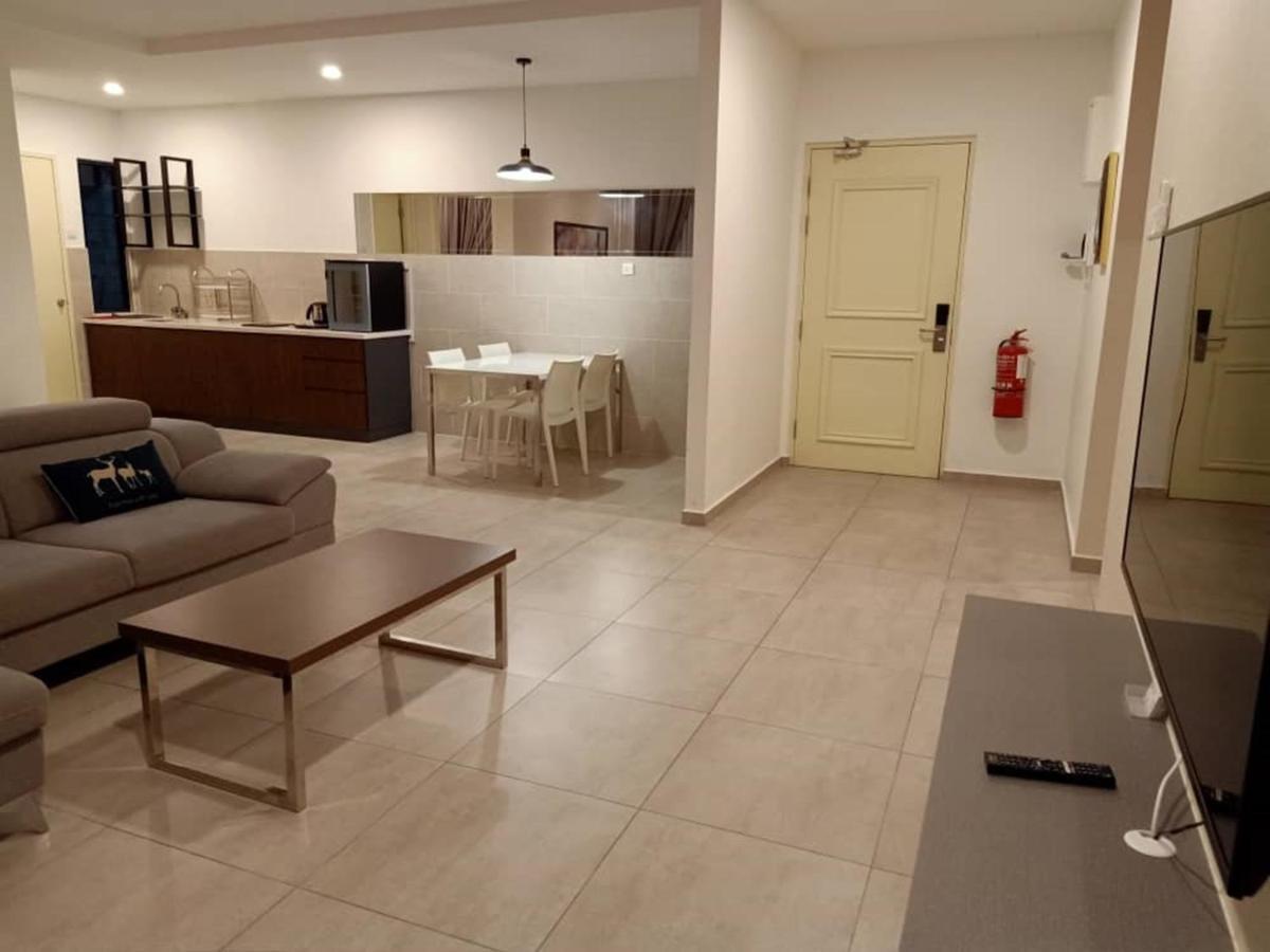 Hungrybedz Atlantis Residences Malacca Exterior photo